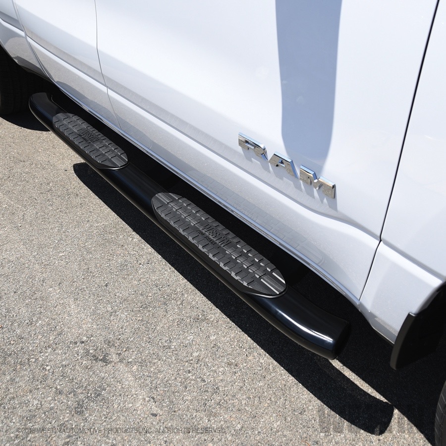 Pro Traxx 5 In. Oval Step Bars